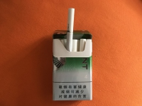健牌(薄荷4)香烟