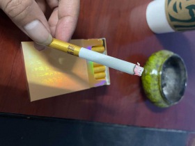 黄鹤楼(行第一)