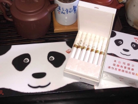 宽窄(熊猫之恋)