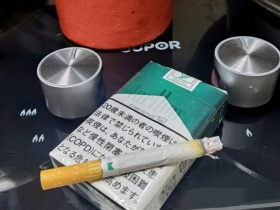 万宝路(薄荷软12mg日版)