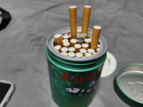 熊猫(听50支)