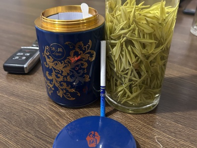 利群休闲云端老版烟支