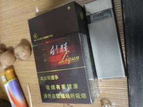 659_81625