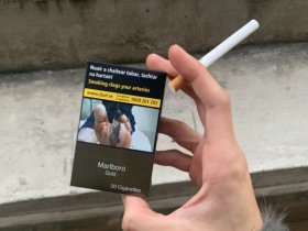 万宝路(硬红英国平装版)
