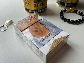 万宝路(白金香港免税版)