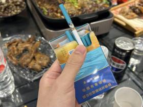 玉溪(青绿叠波)