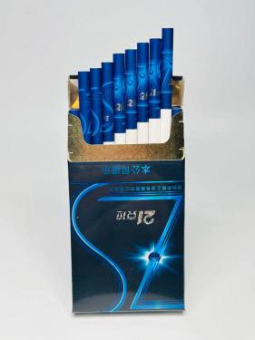 钻石(21克拉)