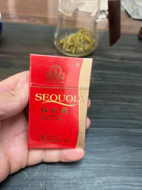 红杉树(木)