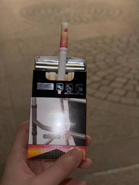万宝路(樱花双爆珠港免版)